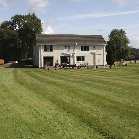 Broadwell Guest House Meriden  Extérieur photo