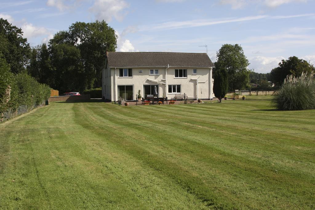 Broadwell Guest House Meriden  Extérieur photo
