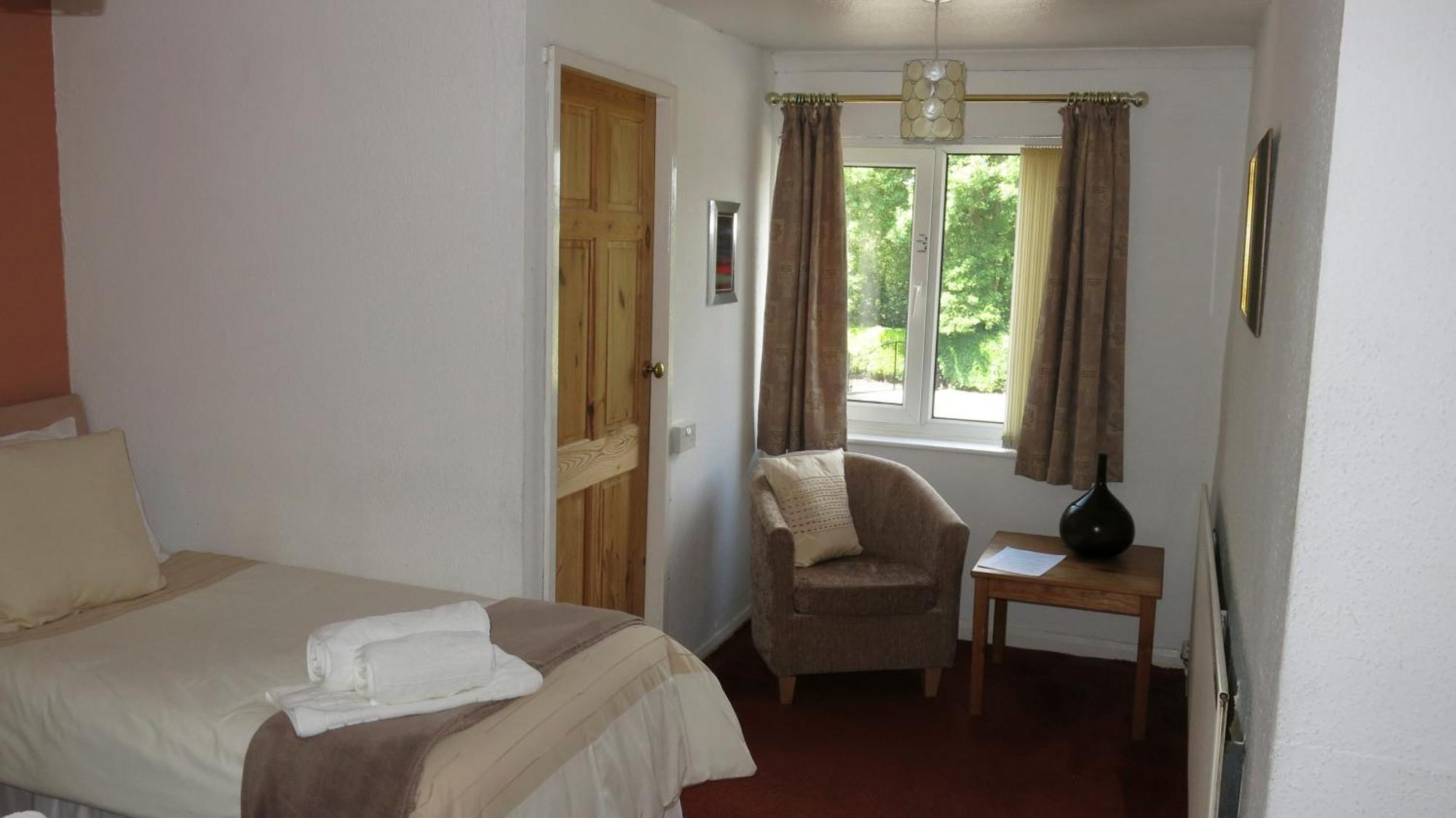 Broadwell Guest House Meriden  Chambre photo