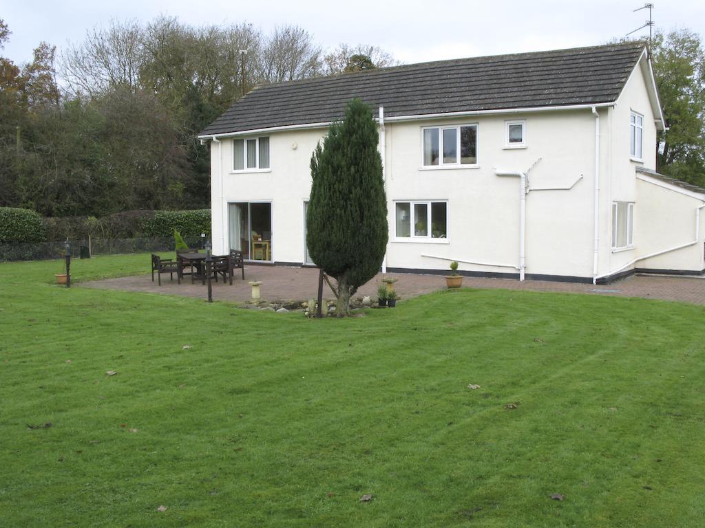 Broadwell Guest House Meriden  Extérieur photo