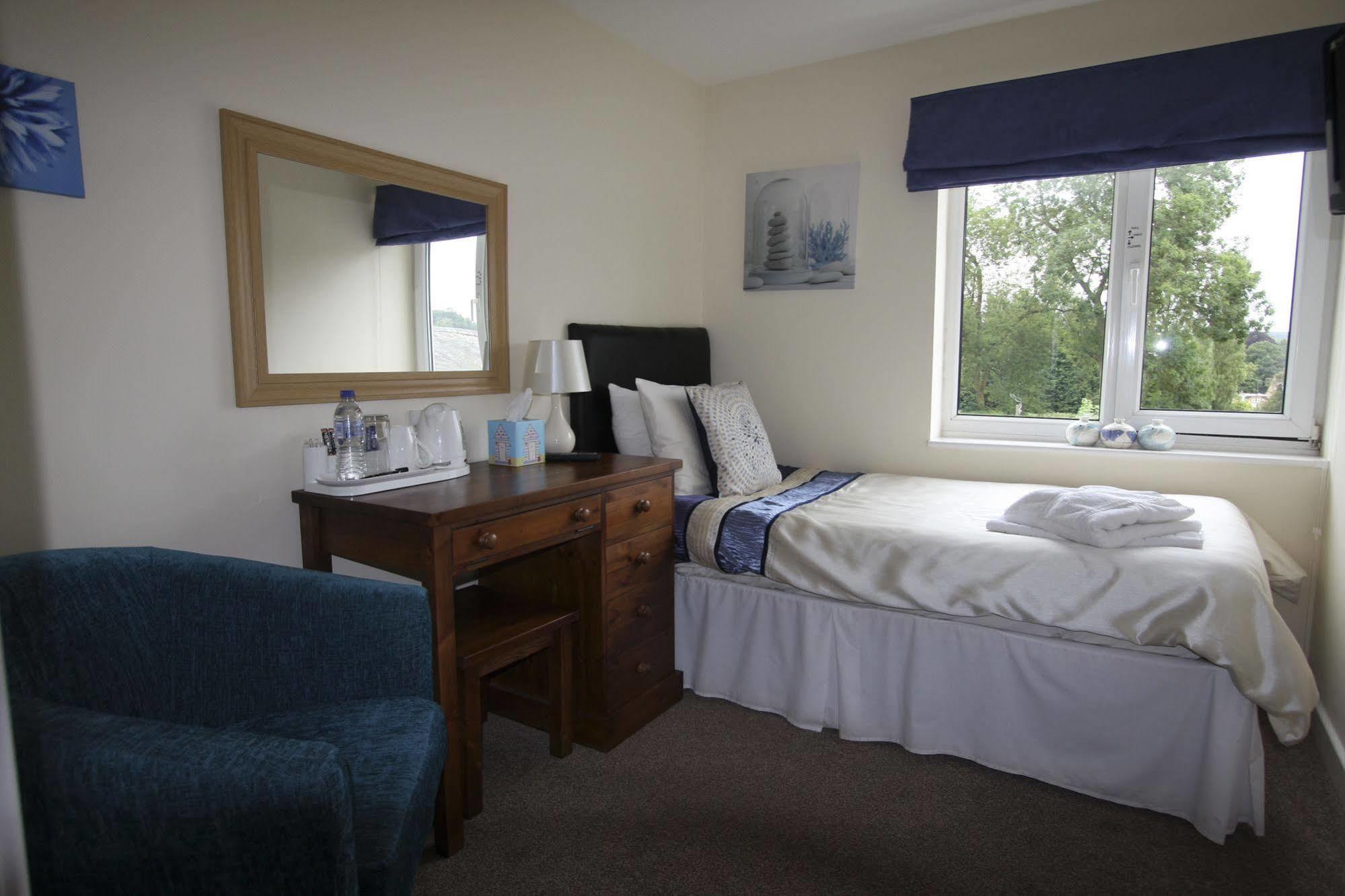 Broadwell Guest House Meriden  Extérieur photo